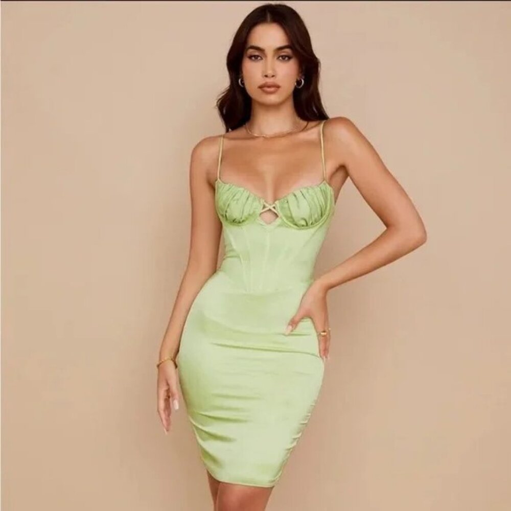 HOUSE OF CB 'Nathalia' Pistachio Satin Midi Dress